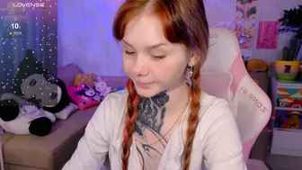Britney_lynch cam show 10-Dec-2025