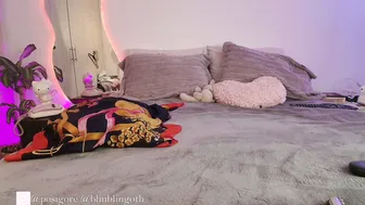 Posigore (12-11-2025) xxx porn cam