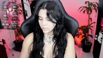 Misscharlottte_18 11-Dec-2025