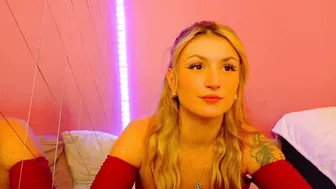 anaayss on webcam 12-11-2025