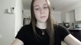 Juicysavanah squirt on cam