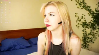 quennabrucker recorded nude video 448784