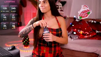 pureellie 12/11/2025 bigass