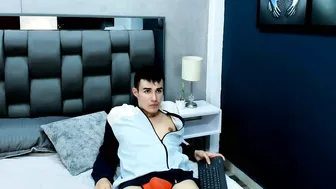 Eros_mancini cam show 12-11-2025
