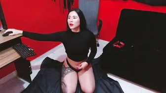 submissiveemily (12-11-2025) smalltits