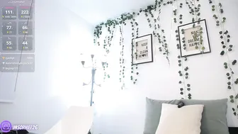 s0phie_26 recorded nude video 45040