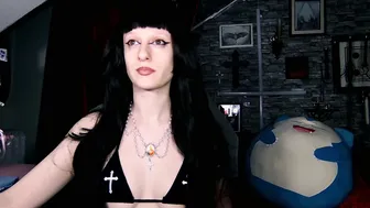 Amberangel666 (06-06-2025) chastity