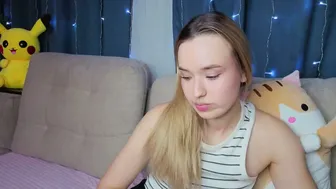 Fletahargenrader bigboobs 12-11-2025