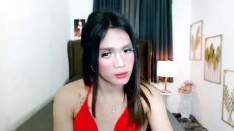 Hollyyumiloove cam video 11 December 2025