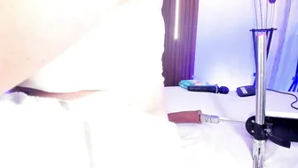 ariianabaker (12-11-2025)