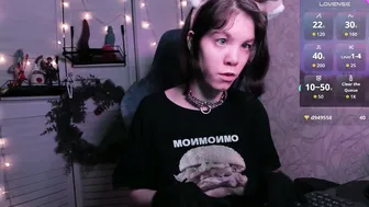 Aesthetic_being 11-Dec-2025 cam chat