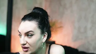 Bikijo nude - 12/12/2025