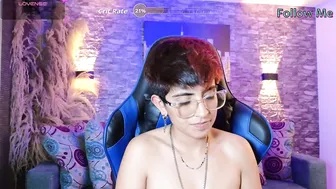 Valeryevansvg nude video chat 12/12/2025