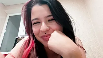 jodeewire shy - 12/12/2025