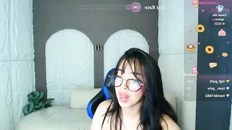 Zoe_r_ cam girl 12-Dec-25
