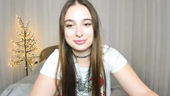daria_de_luxe young - 12-Dec-25