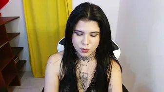 3rika_gomez 12-Dec-25