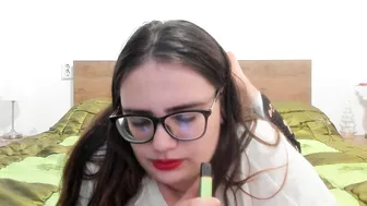 amiravyxen chat cam porn (12/12/2025)