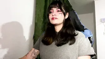 Annacrow cam video (12/12/2025)