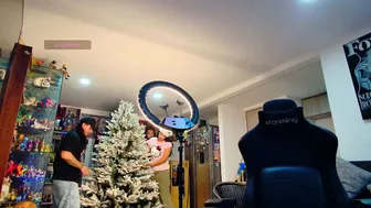 latin_couple77 12-Dec-25 bigass