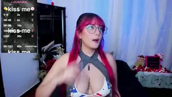Dafnemoon_1 glasses amateur cam