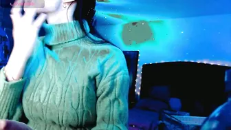 holy_juli2 feet on live cam