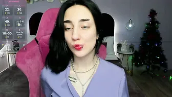 lilymyerss feet - 12-Dec-2025