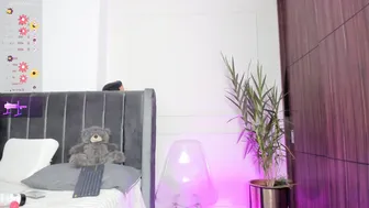 imsofi_kf cam porn (12-12-2025)
