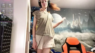 melonygriffen shy amateur webcam video