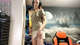melonygriffen recorded nude video 454599