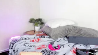 Maya_house amateur cam video (12/13/2025)