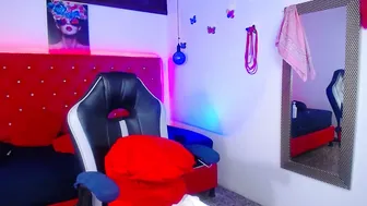 Kriss_sweetboobs latina (12/13/2025)