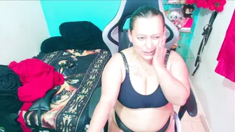 diana_lozano milf 12/13/2025