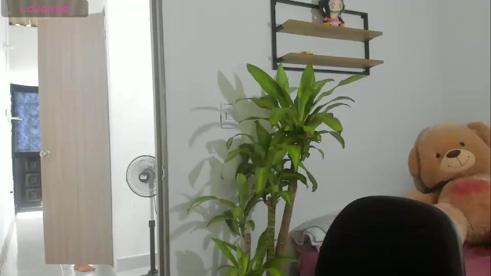 Zoe_maddison19 porn sex chat 13-Dec-25