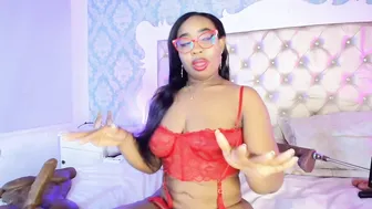 caseymoon amateur webcam video (12/13/2025)