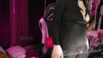 Luna_love_lace stream 12-14-2025