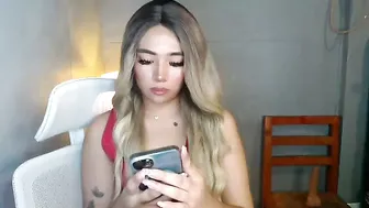 trexie_fucks15 nude cam video 14-Dec-2025