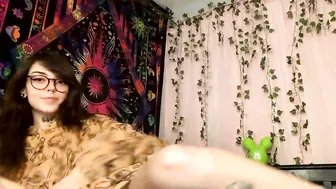 Faerienugs chat porn video (12-14-2025)