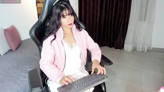 Zyrah_stone porn sex chat 12-14-2025