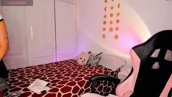Pinkpantherr_ video chat porn 12-14-2025