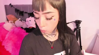 lindaa_miller stream 14-Dec-25