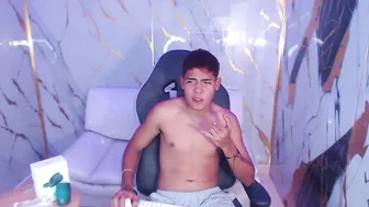 cam_xman recorded nude video 463605