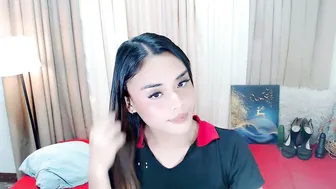 nhicolehollywood bigtits 14-Dec-25