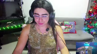 khalifa_gold recorded nude video 464035
