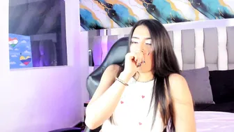 isadiazz recorded nude video 464042