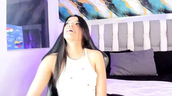isadiazz recorded nude video 464042