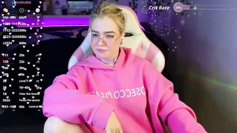 redvelveten recorded nude video 464368