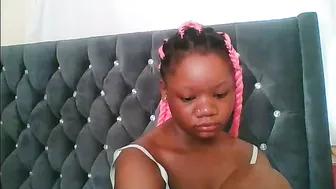 Hotjeylee hot 12/14/2025