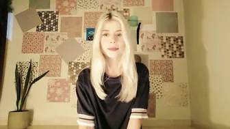 Luckysapphire777 blonde on cam