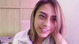 Miacollings1 porn cam chat 12-14-2025